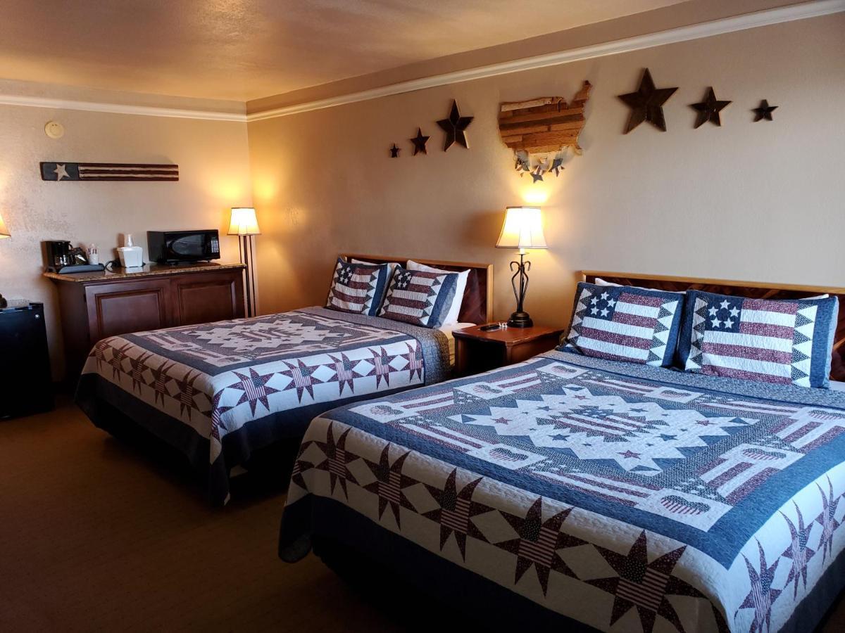 Kansas Country Inn Oakley Dış mekan fotoğraf