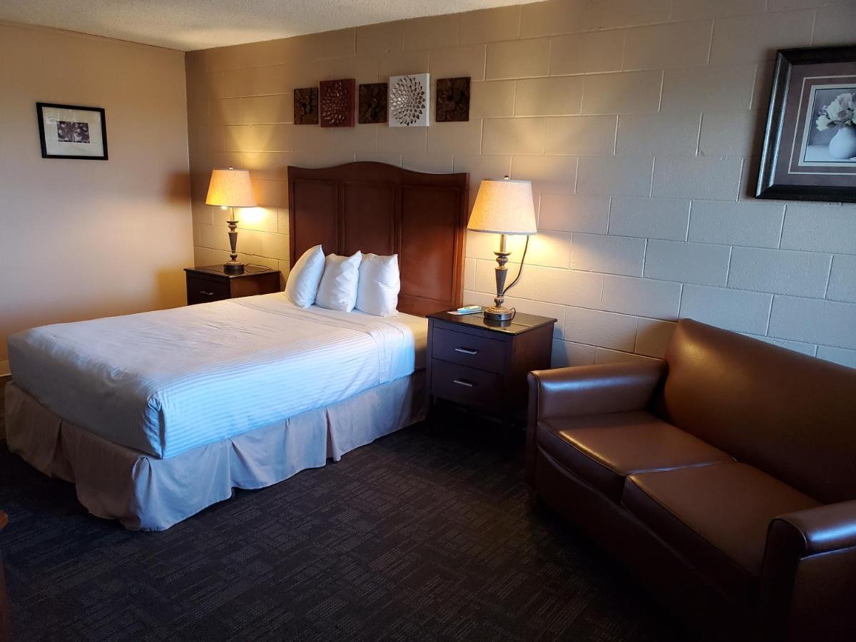 Kansas Country Inn Oakley Dış mekan fotoğraf