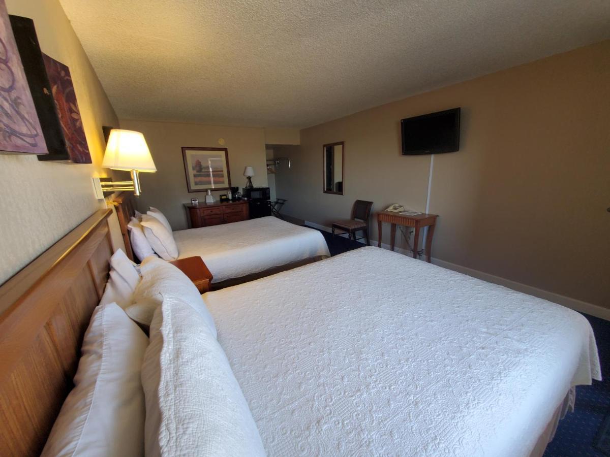 Kansas Country Inn Oakley Dış mekan fotoğraf