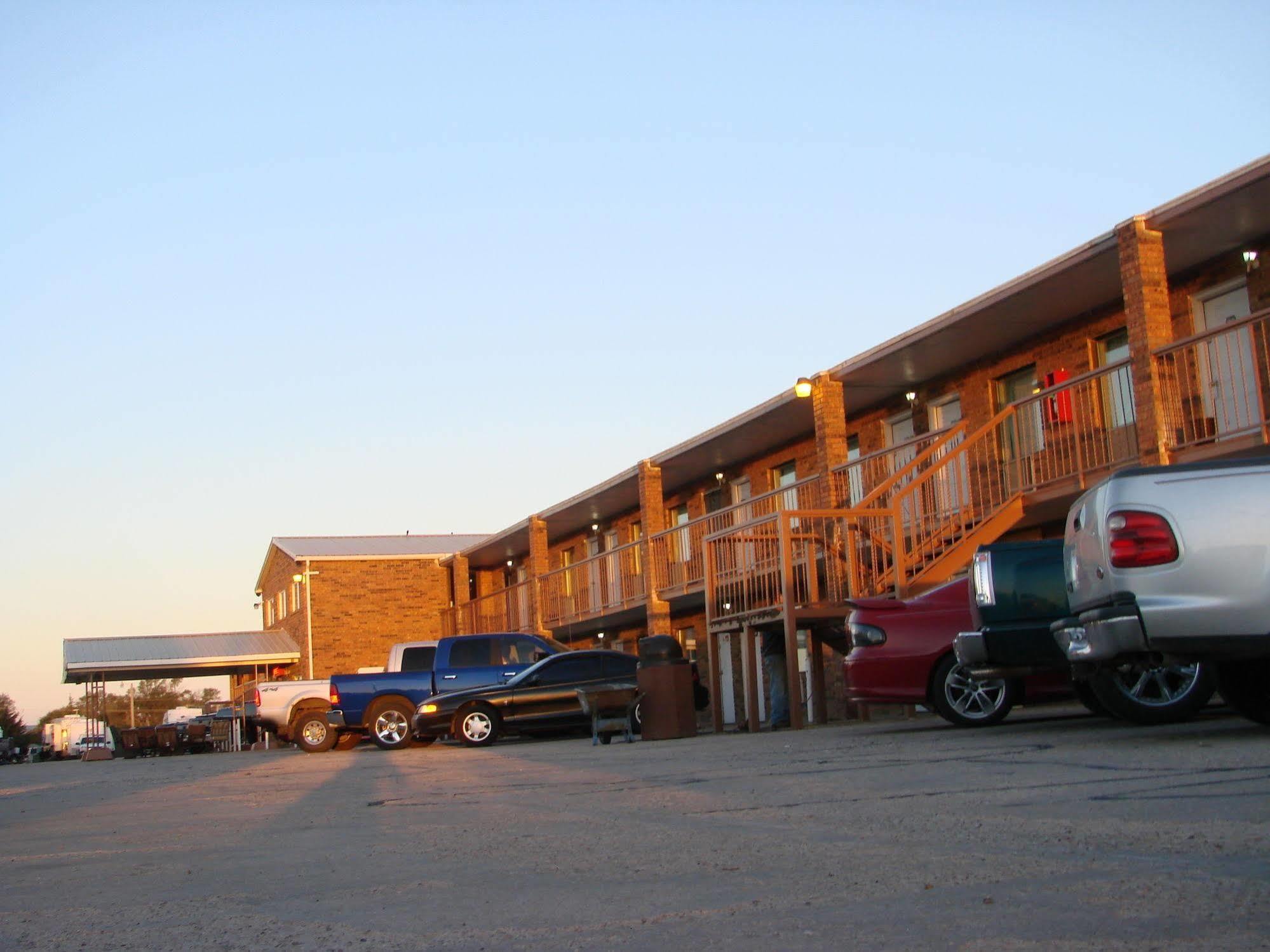 Kansas Country Inn Oakley Dış mekan fotoğraf