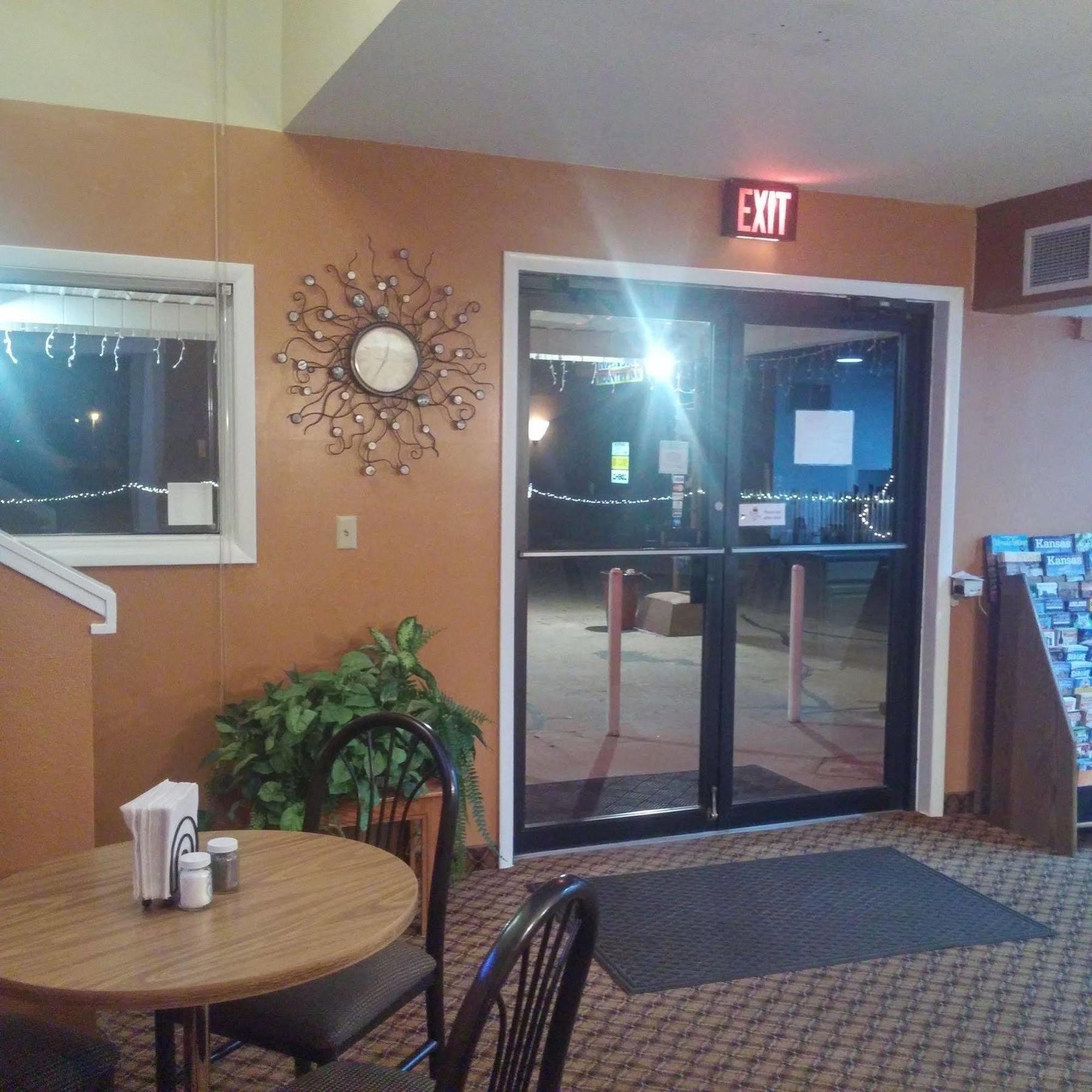 Kansas Country Inn Oakley Dış mekan fotoğraf